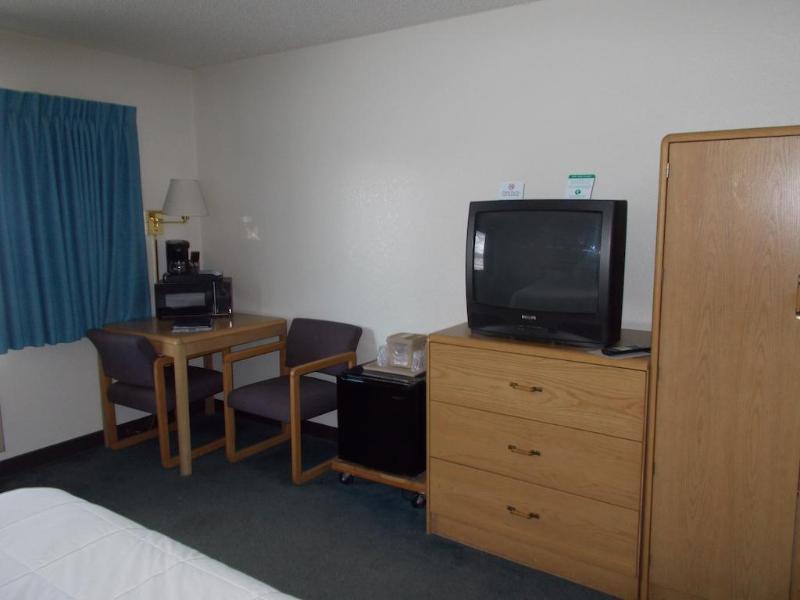 Boarders Inn And Suites By Cobblestone Hotels - Ripon Esterno foto